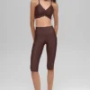 16'' High-Waist Airlift Capri – Brownstone