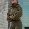 3" Alo Softsculpt High-Waist Precision-shorts – olivträd