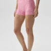 3" High-Waist Airlift Gingham eleganta shorts – Paradise Pink Gingham