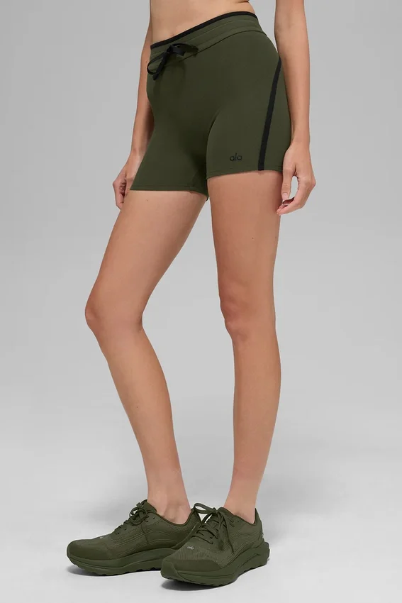 4" High-Waist Airbrush Race Pace Shorts – grön oliv/svart