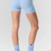 4” High-Waist Alosoft Heart Throb-shorts – Seashell Blue Heather/White