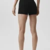 4" sömlösa ribbade High-Waist-shorts i modal – svarta