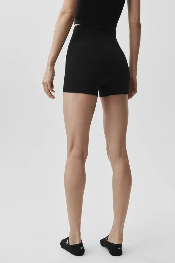 4" sömlösa ribbade High-Waist-shorts i modal – svarta