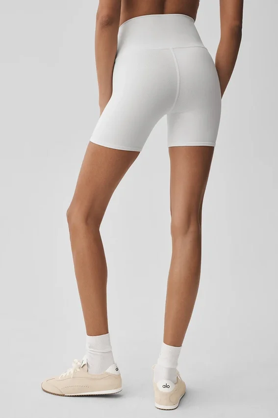 5" Airbrush-High-Waist Biker Short – Vit