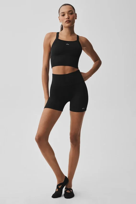 5" sömlösa ribbade Favorit-Shorts – svarta