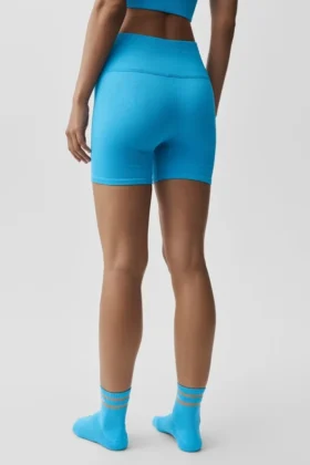 5″ sömlösa ribbade Favorite-shorts – azurblå