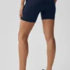 5" sömlösa ribbade Favorite-shorts – Navy