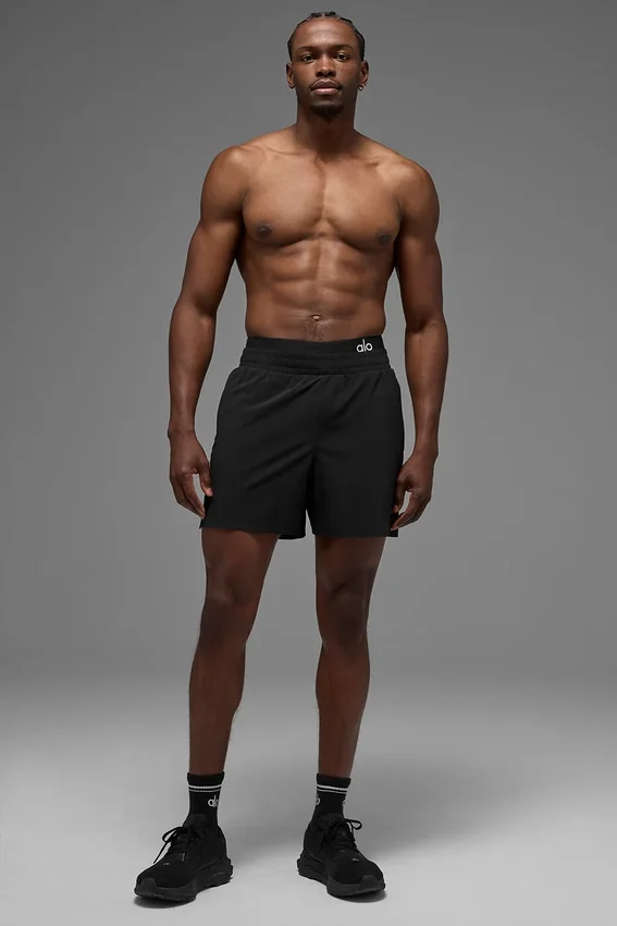5" Traction Shorts – svarta