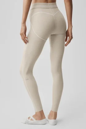 7/8 High-Waist Alosoft Heart Throb Leggings – Oatmeal Heather/White