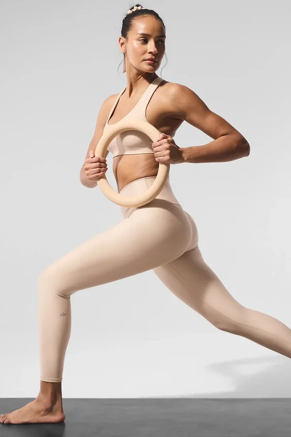 7/8-långa High-Waist Airlift Legging – Macadamia
