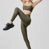 7/8-långa High-Waist Airlift Legging – Olive Tree
