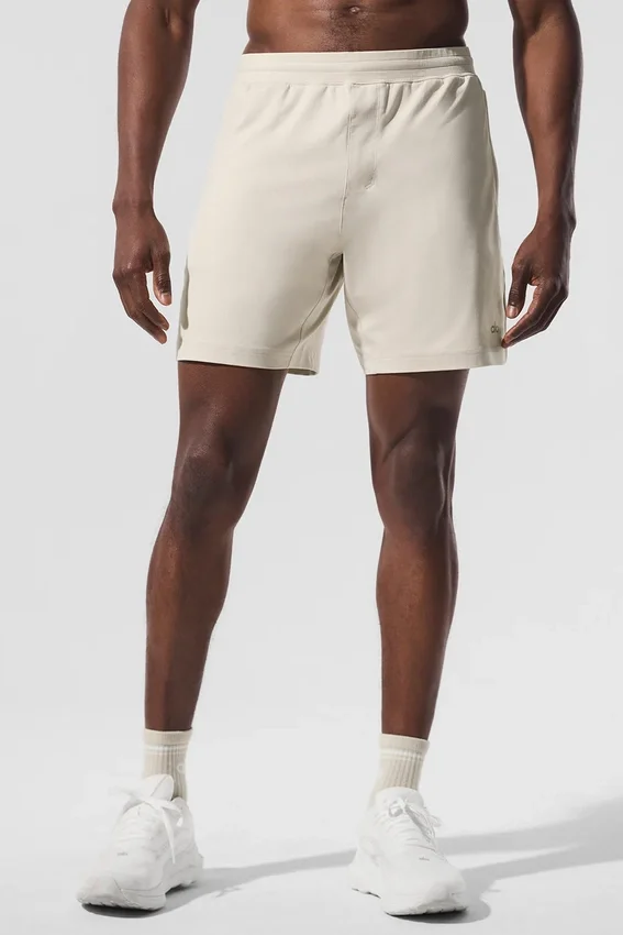 7" Conquer React Performance Shorts – Bone