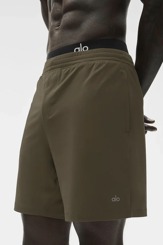 7" Conquer React Performance Shorts – Olive Tree