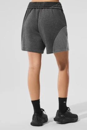 7″ Make Waves Shorts – mörk melerad grå