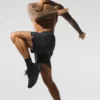 7" Repetition Shorts – antracit