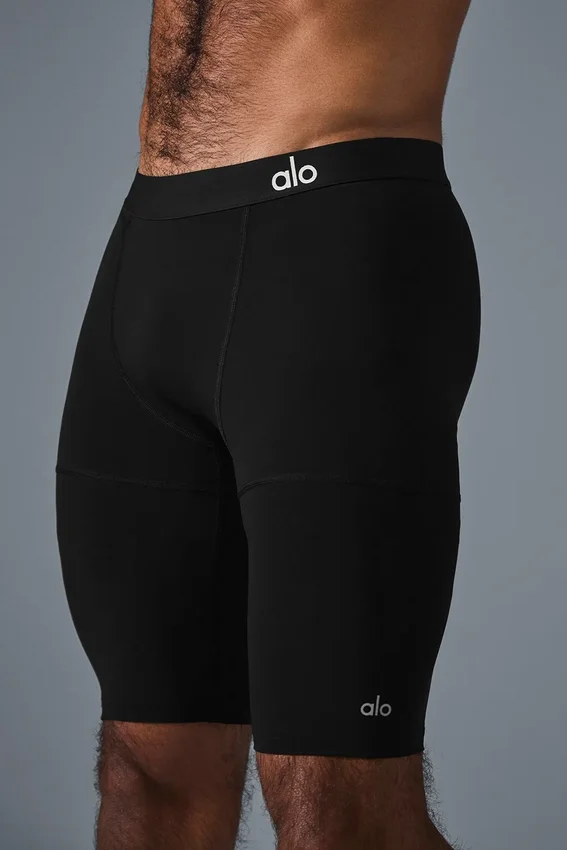 9" Flight Compression Shorts – Svart
