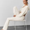 Airbrush High-Waist Bootcut Leggings – elfenben