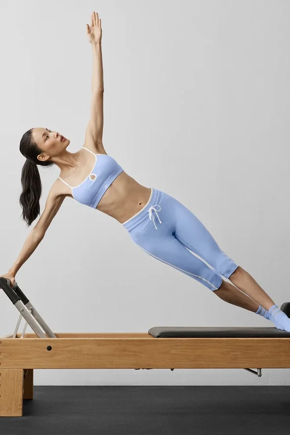 Airbrush High-Waist Race Pace Capri – ljus provenceblå/vit