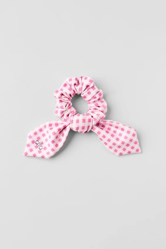 Airlift Gingham Rhythm Scrunchie – paradisrosa rutmönster