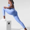 Airlift High-Waist 7/8-leggings – kristallklart blått/vitt