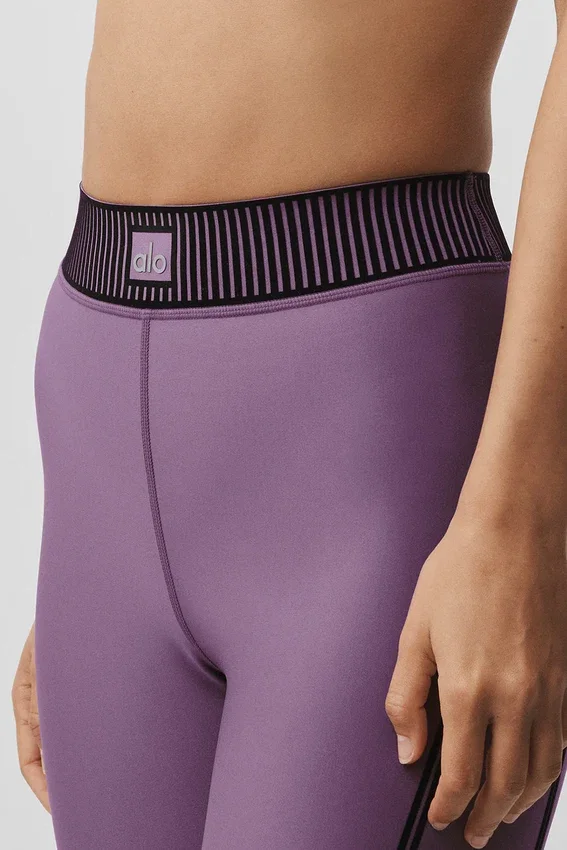 Airlift High-Waist 7/8 Line up Leggings – Plum Kiss