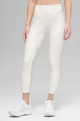 Airlift High-Waist 7/8 Rebel Leggings – Ivory