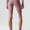 Airlift Mesh Divine Capri High-Waist – Smoky Quartz