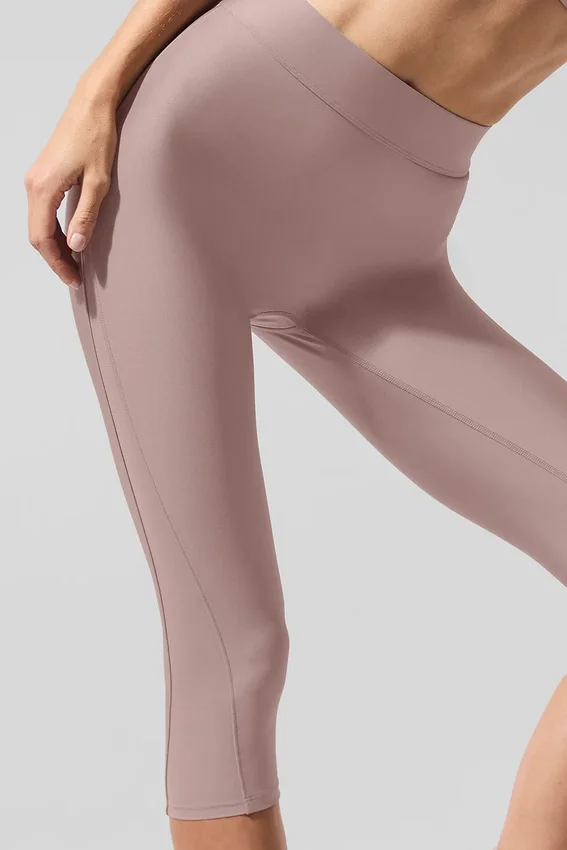 Airlift Mesh High-Waist Just Right Capri – Taupe