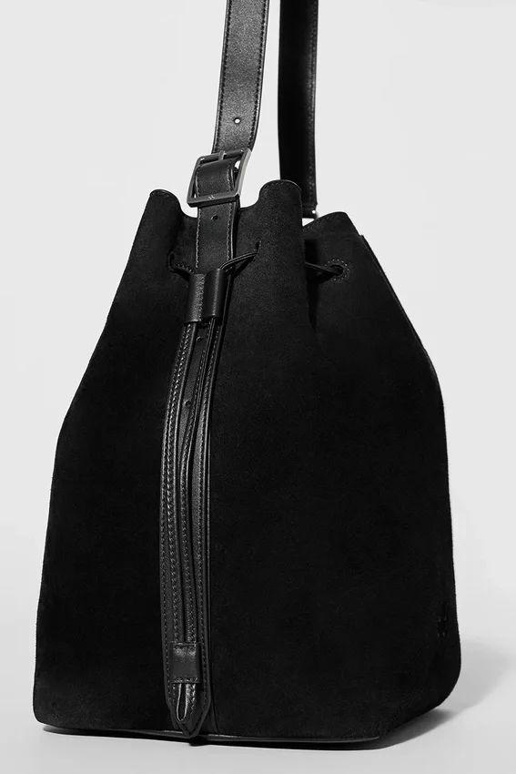 Alo Balance Bucket – svart mocka
