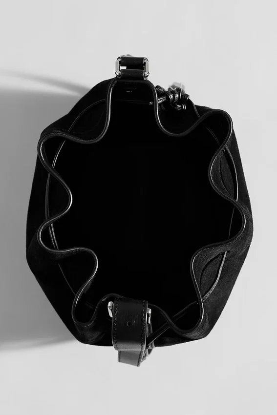 Alo Balance Bucket – svart mocka