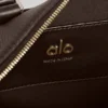Alo Mini Voyage – espressofärgat läder