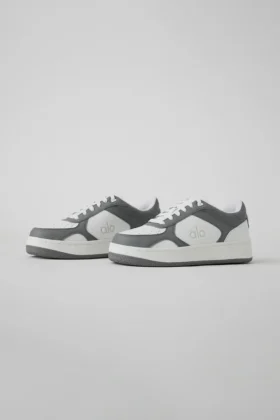 Alo Recovery Mode Sneakers – Grå/Vit