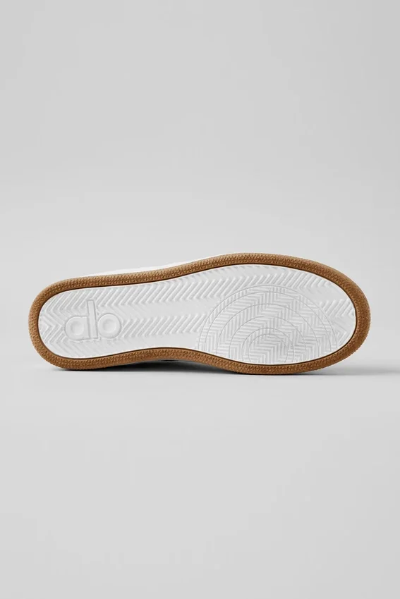 Alo Recovery Mode Sneakers – Gravel/Vit