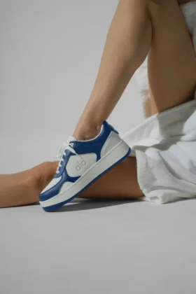 Alo Recovery Mode Sneakers – Marinblå/Vit