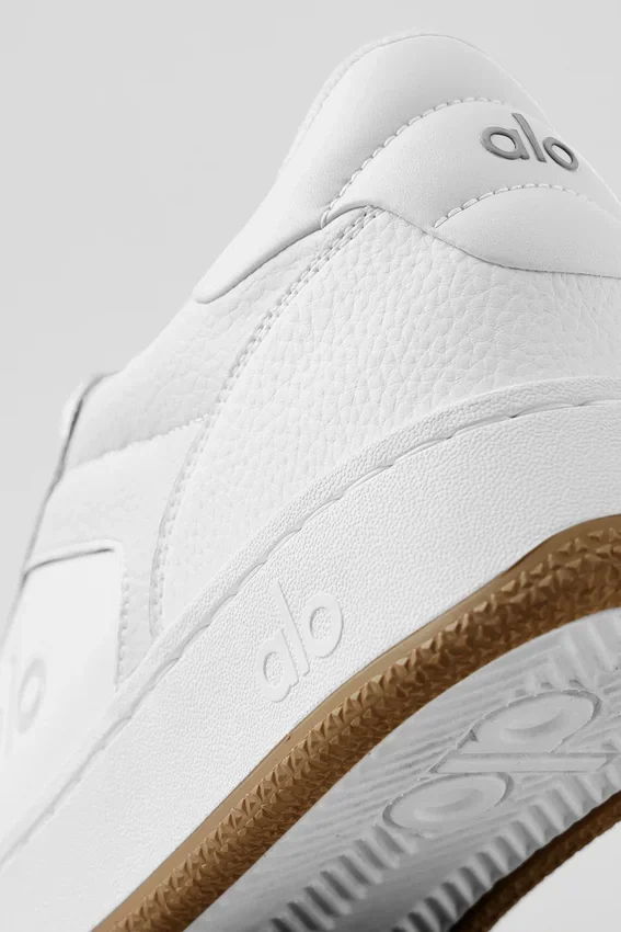 Alo Recovery Mode-Sneakers – naturvit/gummi