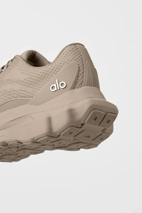Alo Runner – Gravel