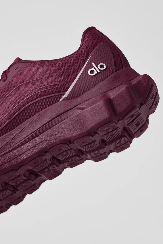 Alo Runner – vinröd