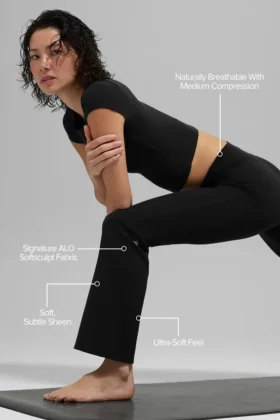 Alo Softsculpt 7/8-leggings med High-Waist och bootcut – svart