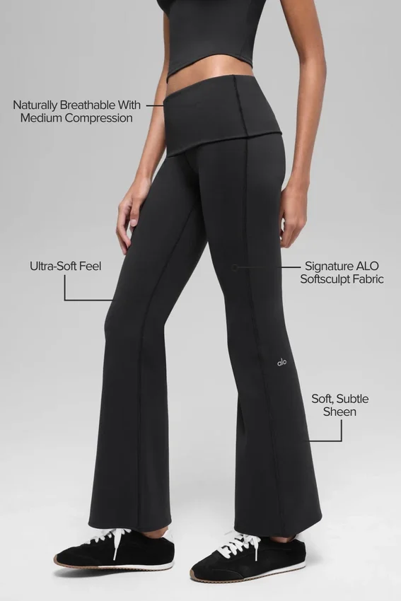 Alo Softsculpt 7/8-långa leggings med uppvikta ben – svarta