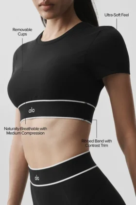 Alo Softsculpt Amp It up kortärmat BH – Svart