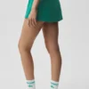 Alo Softsculpt Amp It up tenniskjol – Emerald Isle