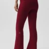 Alo Softsculpt Foldover Flare Legging – Summer Romance Red