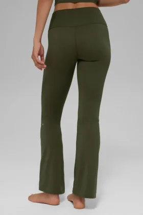 Alo Softsculpt High-Waist 7/8 Bootcut Leggings – olivgrön