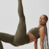 Alo Softsculpt High-Waist Leggings – Olive Tree