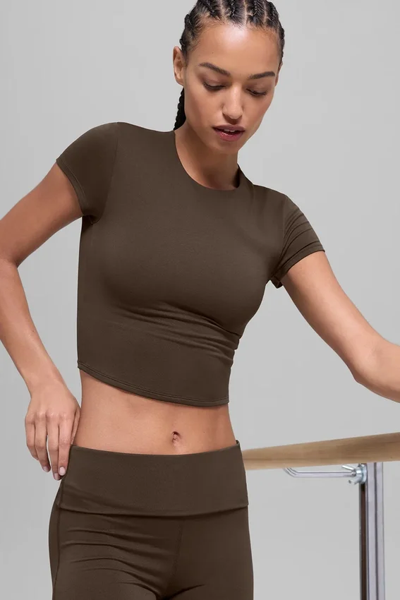 Alo Softsculpt Precision kortärmad topp – Espresso