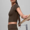 Alo Softsculpt Precision kortärmad topp – Espresso