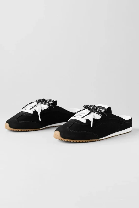 Alo Sunset Sneaker Mule – Svart