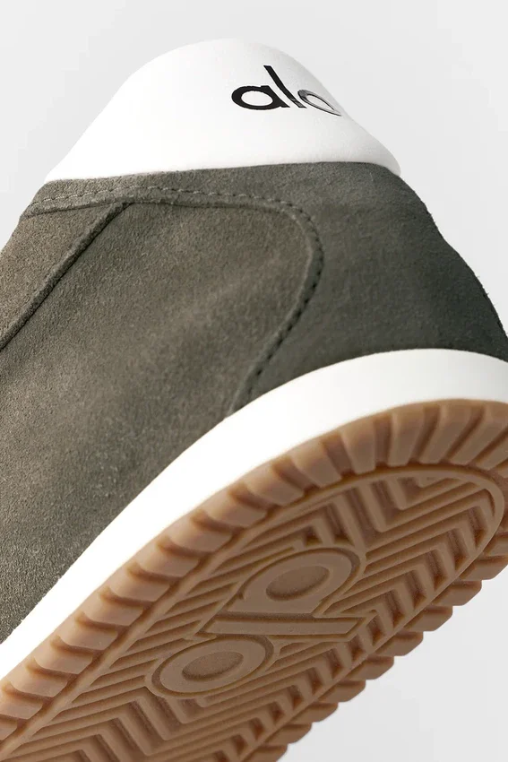 Alo Sunset Sneaker – Olive Tree