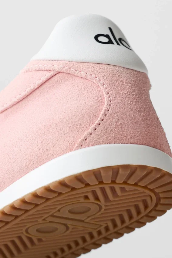 Alo Sunset Sneakers – solkysst rosa