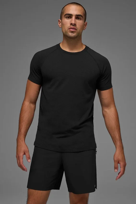 Alo Vapor Crewneck Kortärmat – Svart